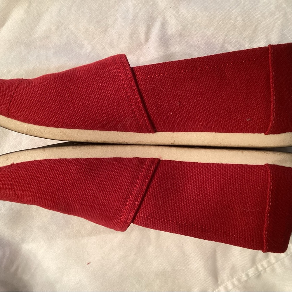 Tom’s Red Canvas “Alpargata” Slip On Shoe - Picture 6 of 6